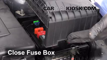 Replace a Fuse: 2007-2016 Volkswagen Eos - 2012 Volkswagen Eos Komfort